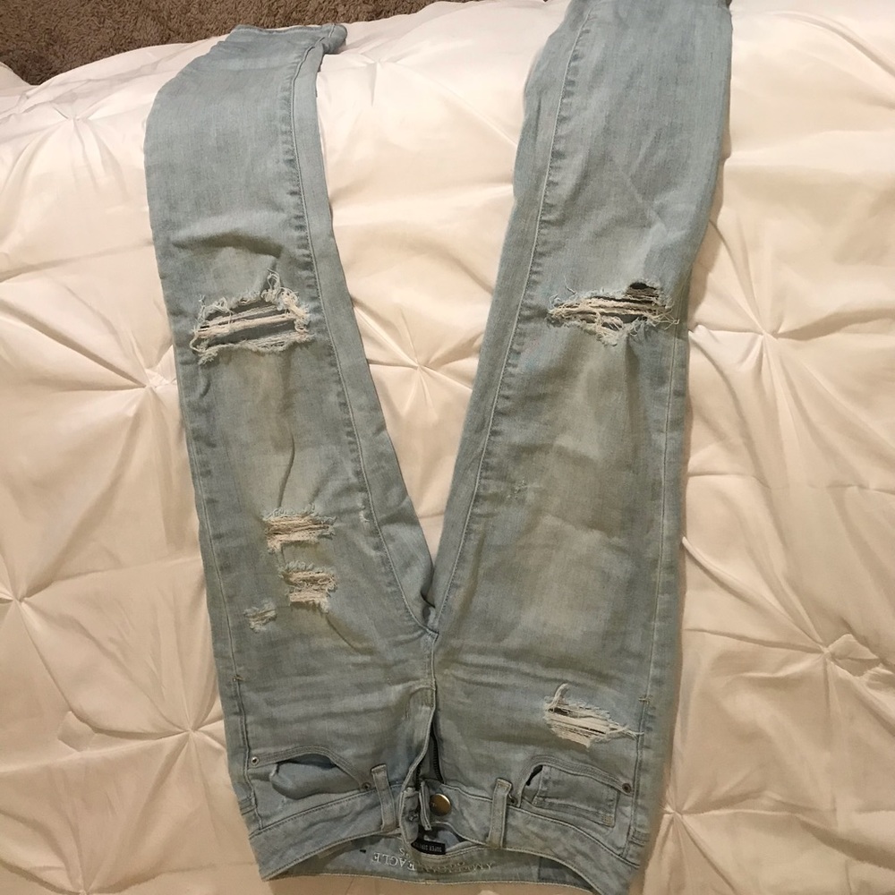 AEO Skinny Ripped Jeans!🌟 - Picture 2 of 7